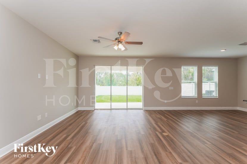 4323 Reisswood Loop - Photo 3 of 15