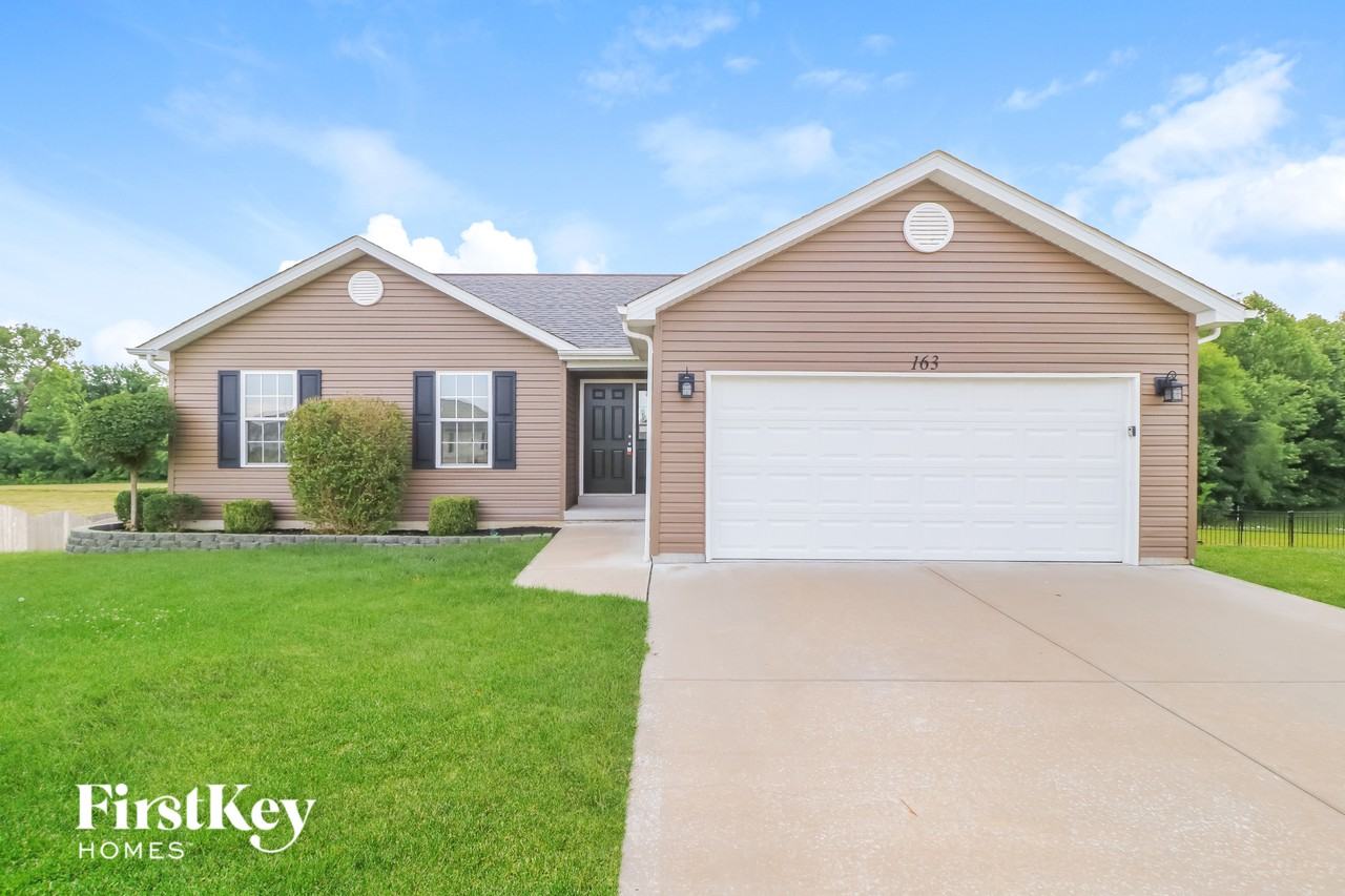 163 Briarwood Dr