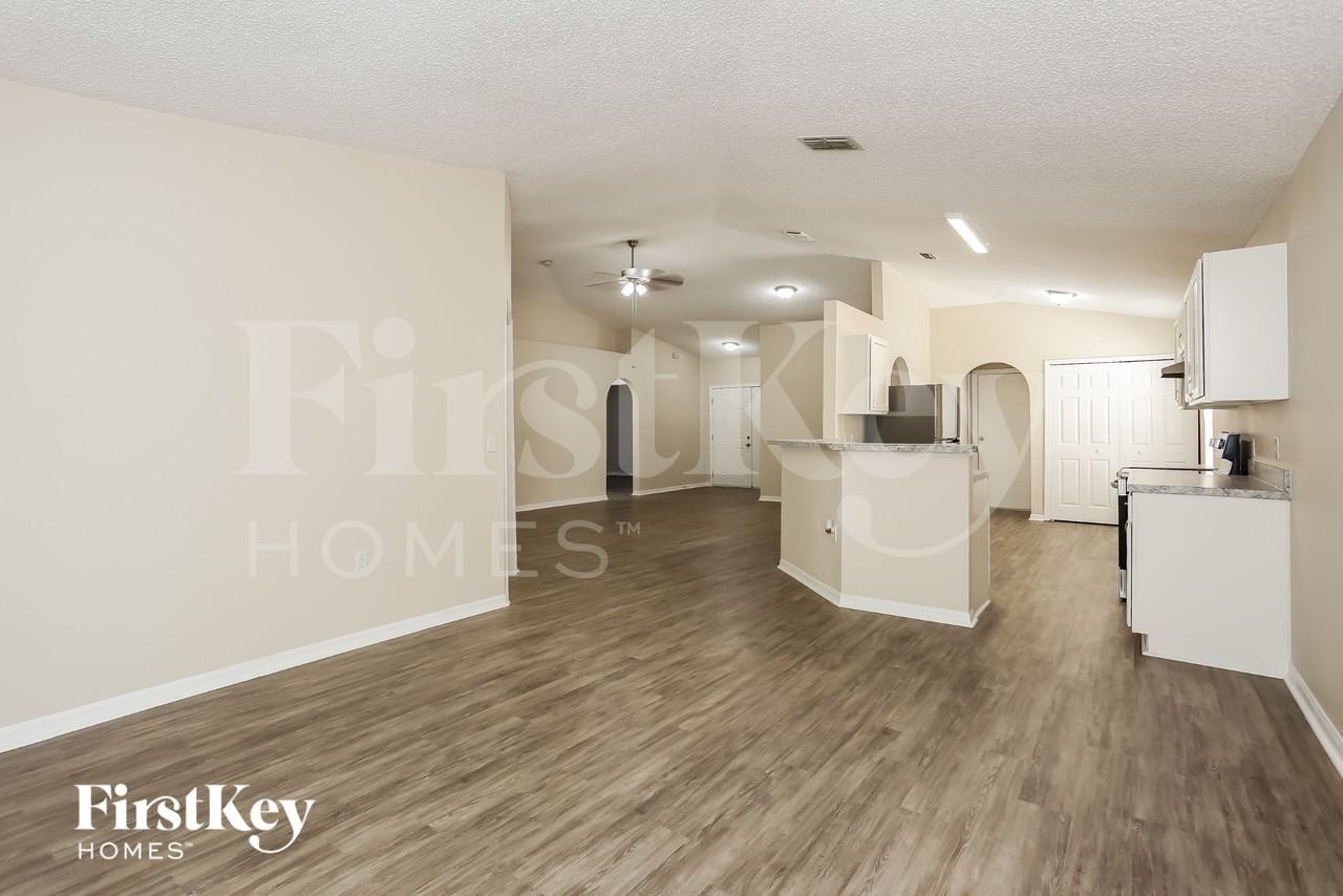 2540 Sunrise Ridge Ln - Photo 6 of 19