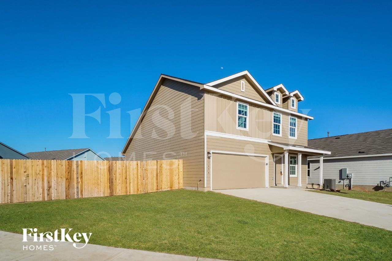 31694 Untrodden Way - Photo 2 of 15