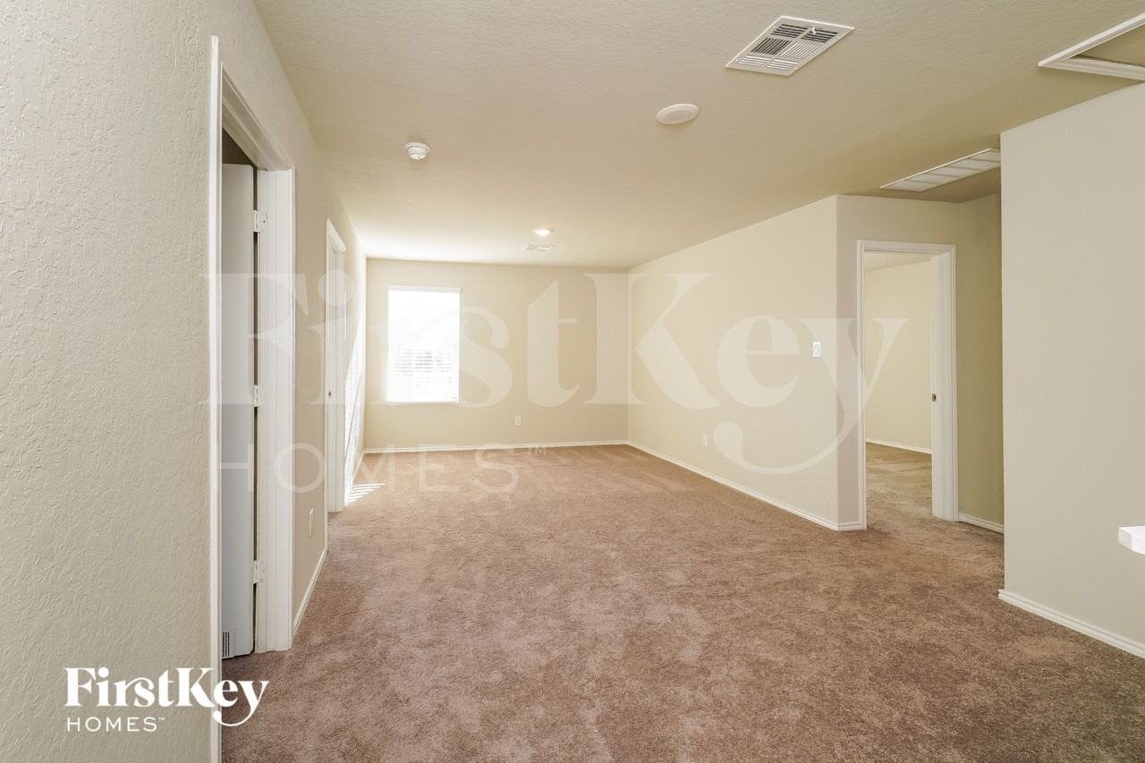 31694 Untrodden Way - Photo 7 of 15