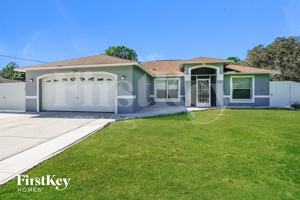 featured image of 1917 Venice Ave N