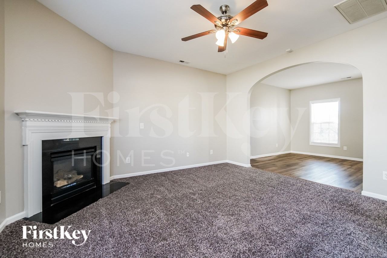 129 Arctic Ridge Way - Photo 4 of 16