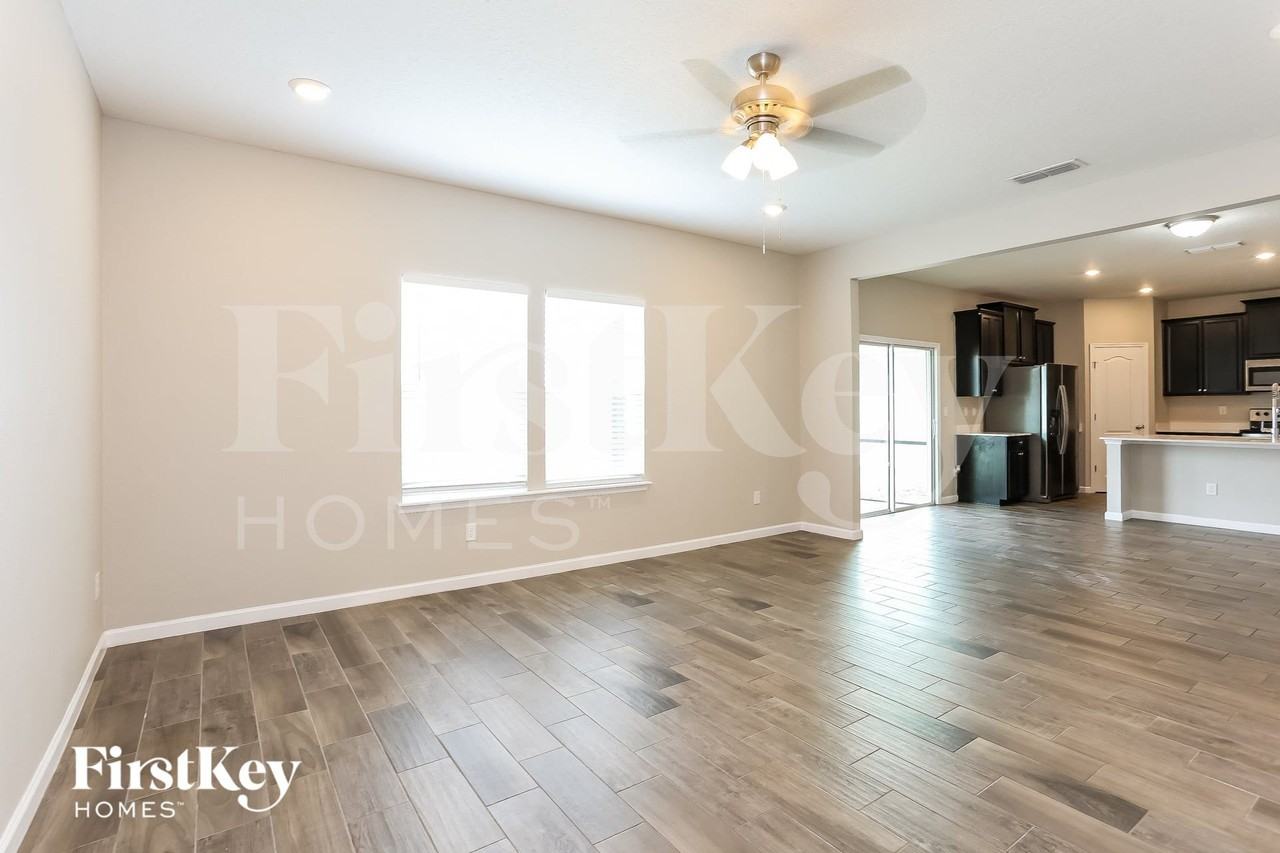 1300 Kendall Dr - Photo 6 of 15
