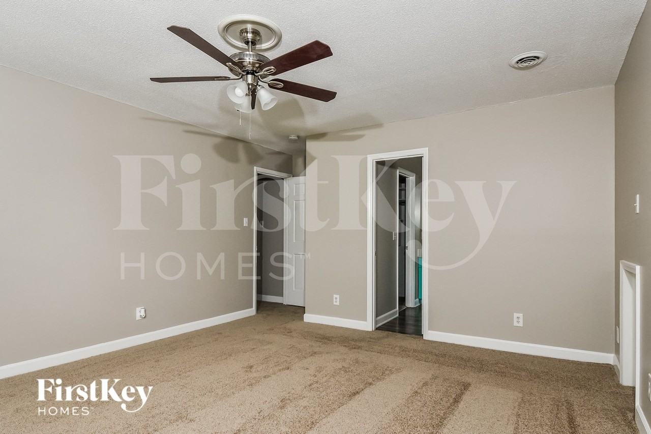 106 Brookberry Dr - Photo 7 of 15