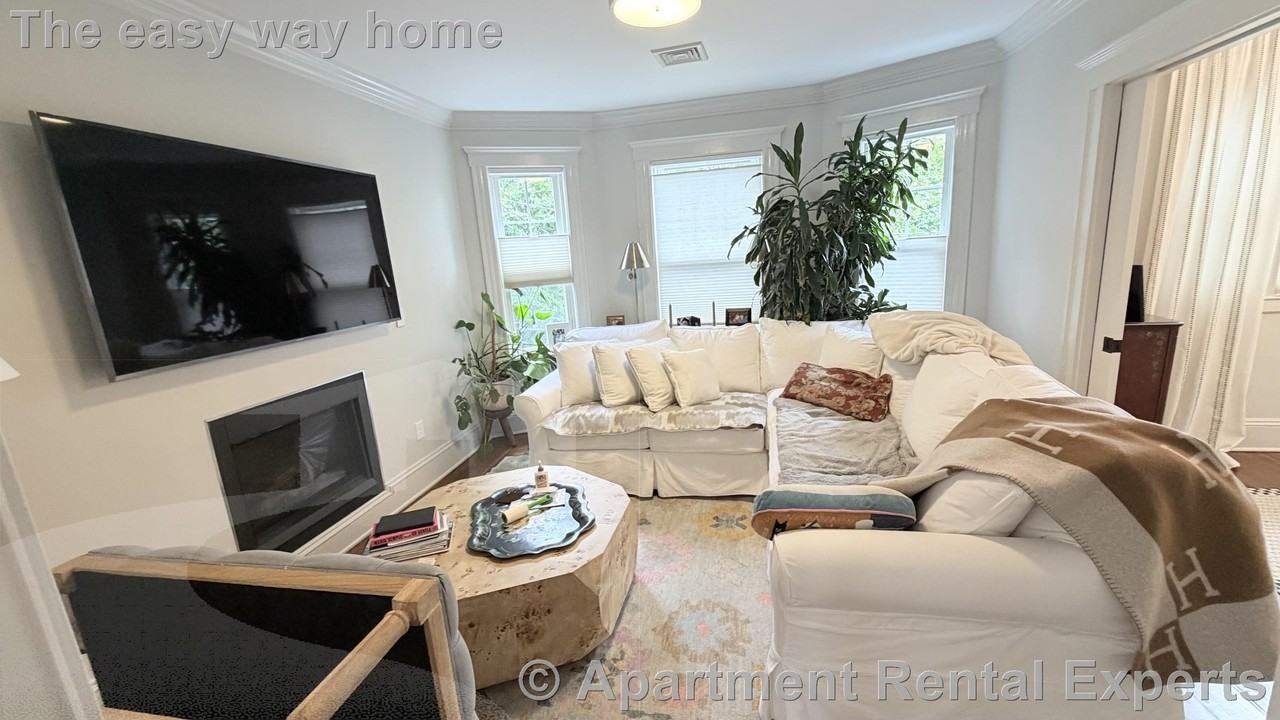 145 Larch Rd #2 - Photo 4 of 22