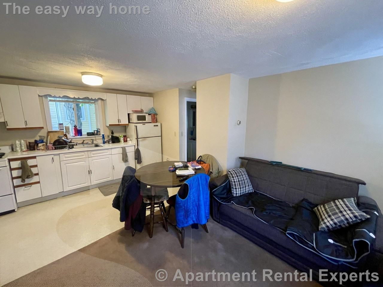 123 Amory St #1 - Photo 4 of 18