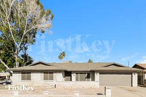 featured image of 4656 W Townley Ave