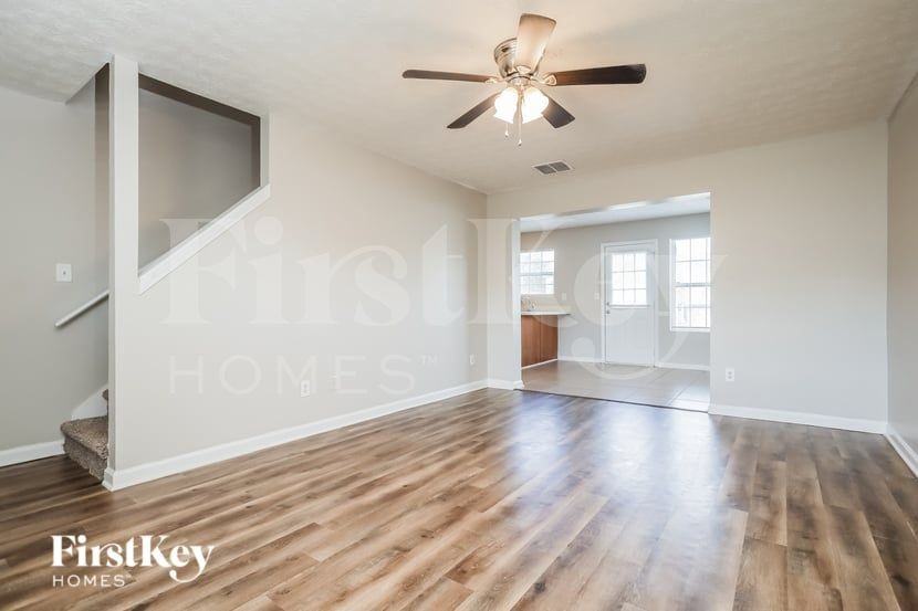 4030 Mission Way - Photo 3 of 16
