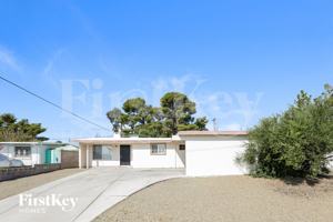 featured image of 2953 Gala St