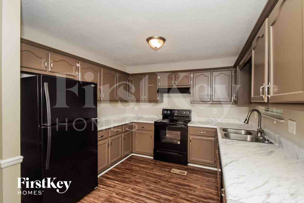 2715 Braelinn Pkwy N - Photo 5 of 15