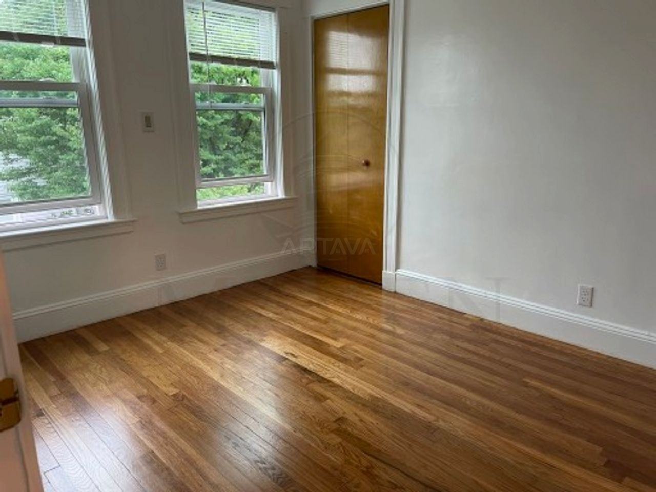 94 Bowen Ave #1 - Photo 3 of 4