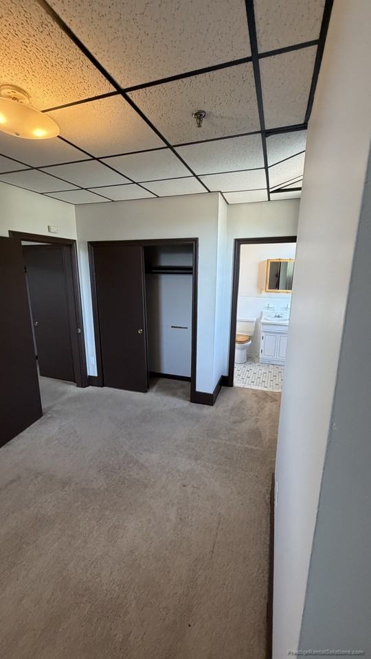 149 Main St #4 - Photo 5 of 12