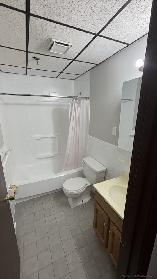 149 Main St #5 - Photo 2 of 16