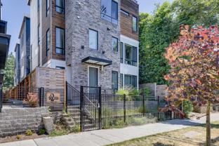 216 10th Ave E - Photo 1 of 1