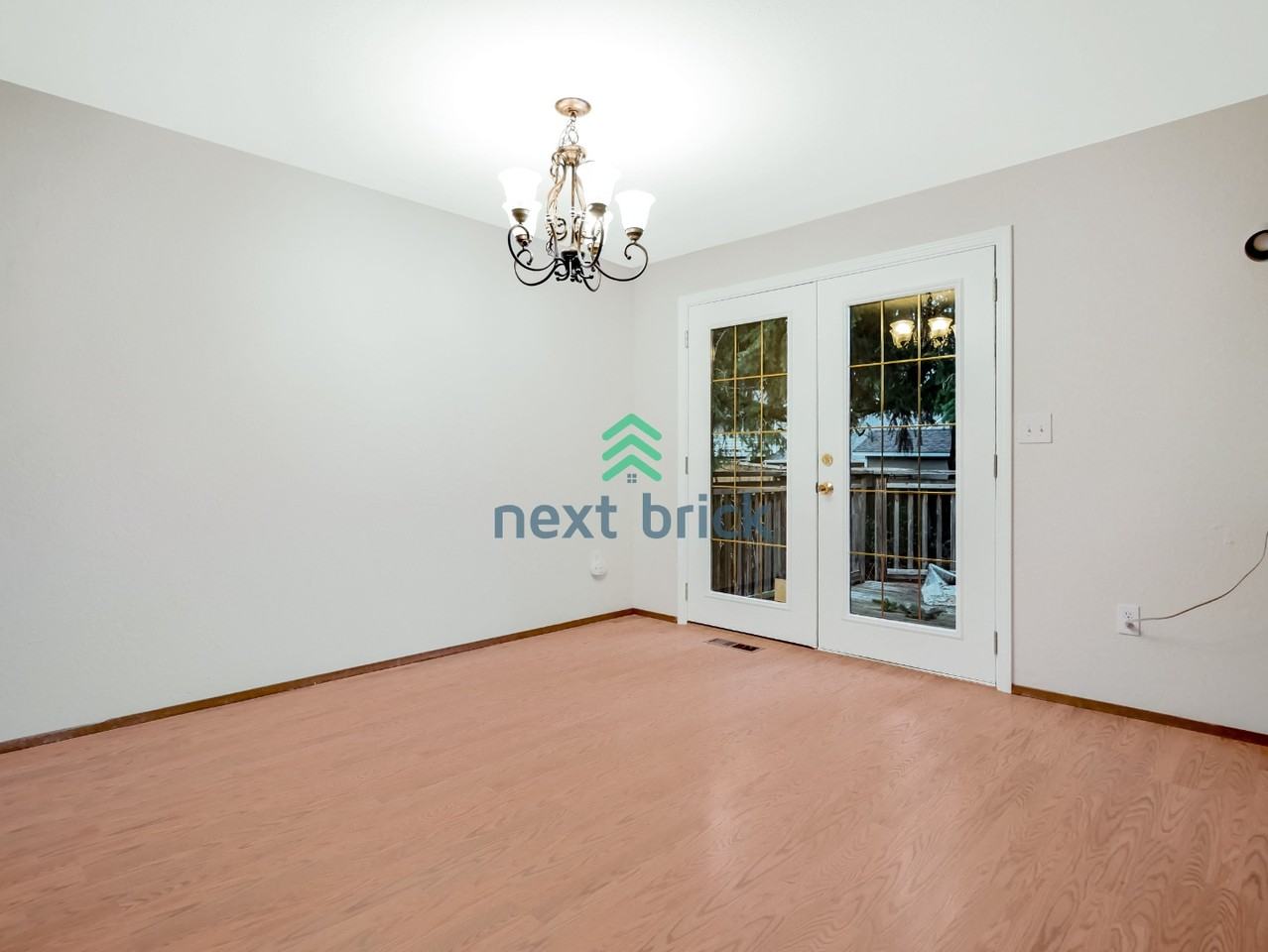 15320 Ne 62nd Ct - Photo 3 of 20