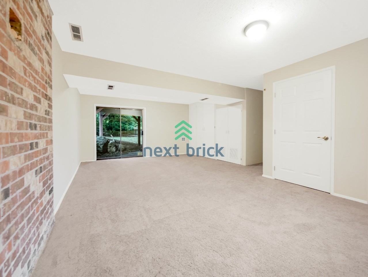 15320 Ne 62nd Ct - Photo 4 of 20