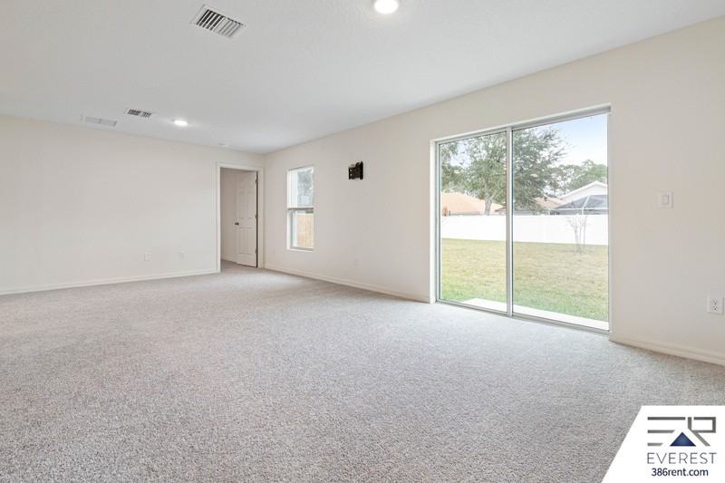 9 Roxland Ln - Photo 6 of 42