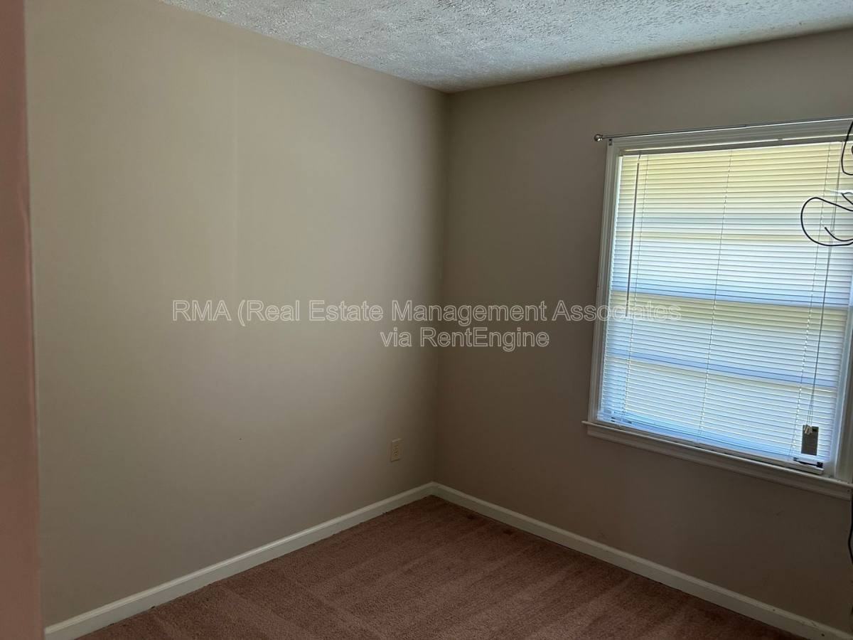 764 Cheatham Rd - Photo 3 of 7