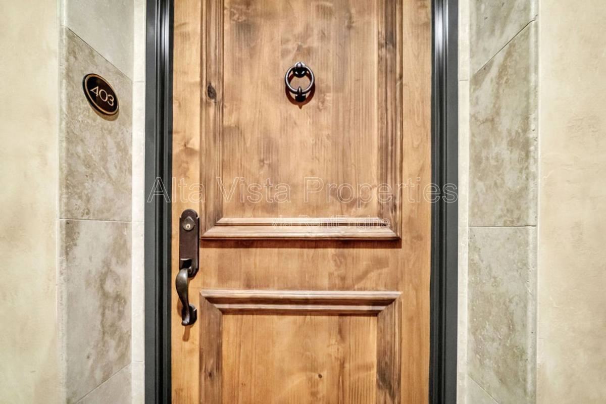 935 Genter St #403C - Photo 5 of 10