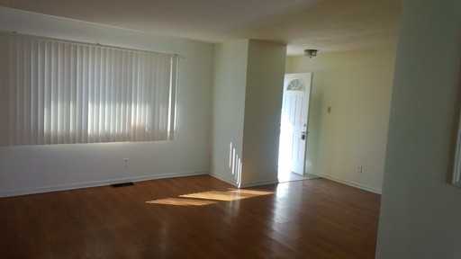 807 Union Dr - Photo 2 of 7