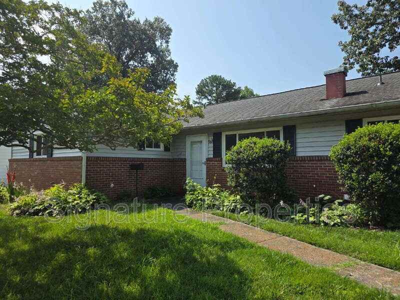 3825 Annie Ln - Photo 2 of 38