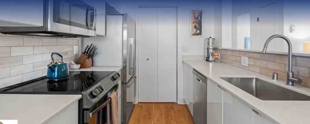 34 Schooner Ct - Photo 5 of 11