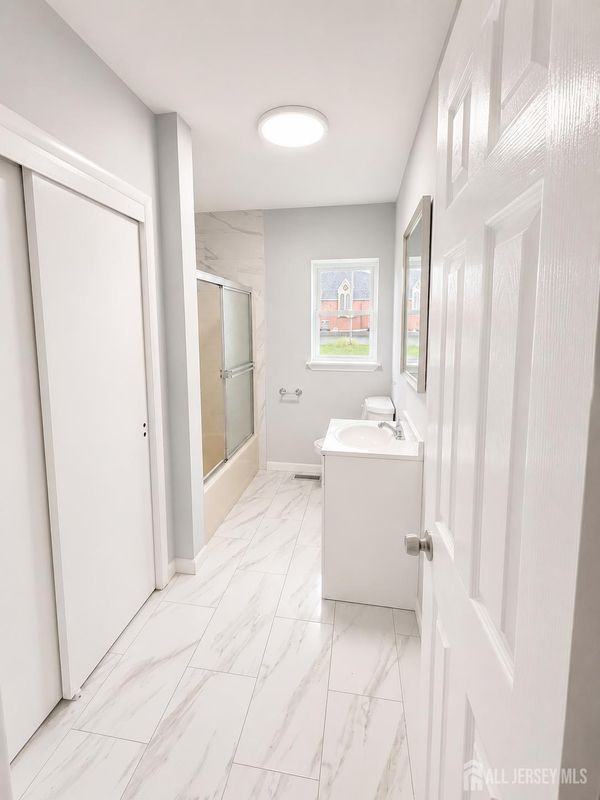 50 Davidson Rd ##A - Photo 7 of 10