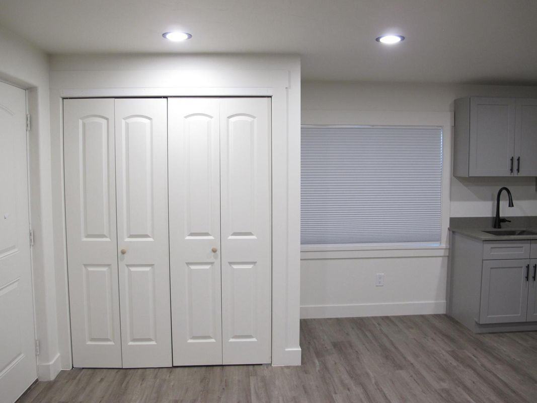 2037 S Bridle Cir - Photo 5 of 20