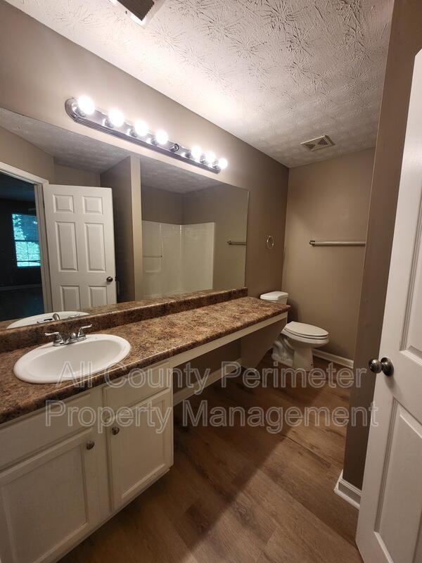3428 Homeward Trl - Photo 6 of 12
