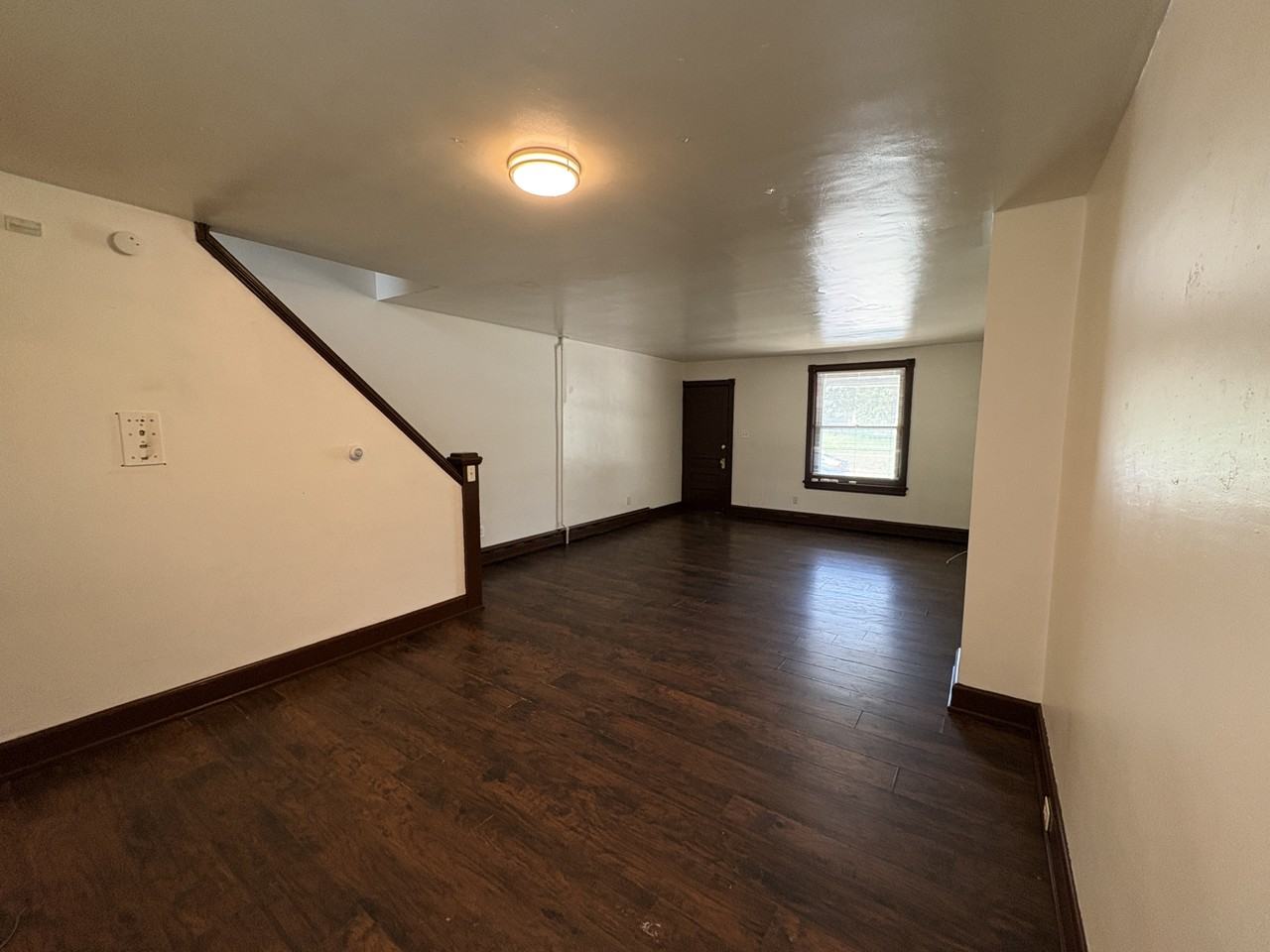 224 Charles St - Photo 4 of 16