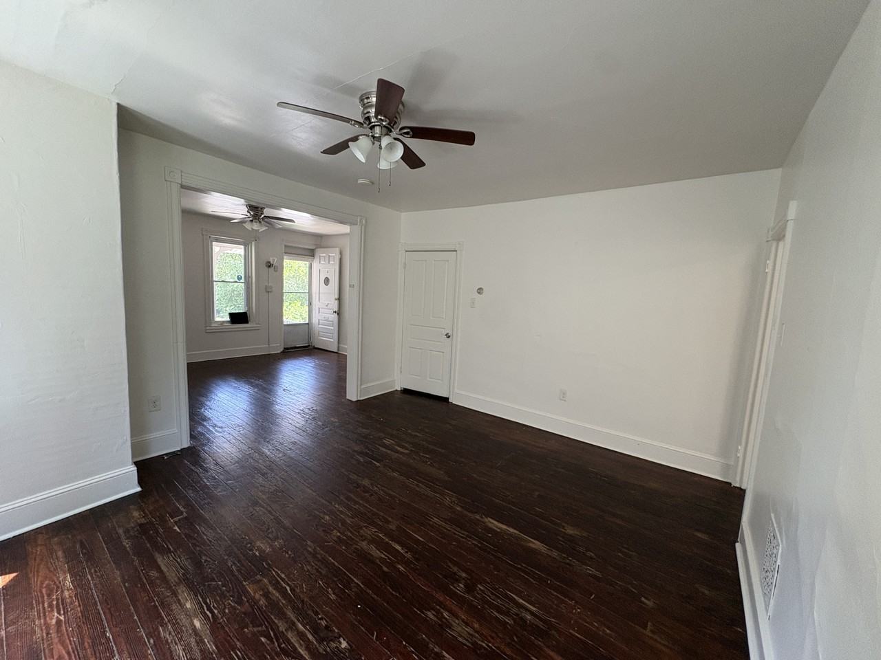 137 Woodland Ave - Photo 6 of 21