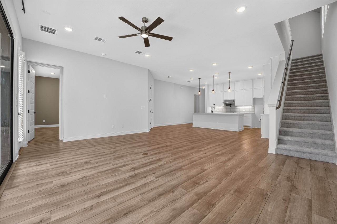 508 Pinnacle View Dr - Photo 4 of 33