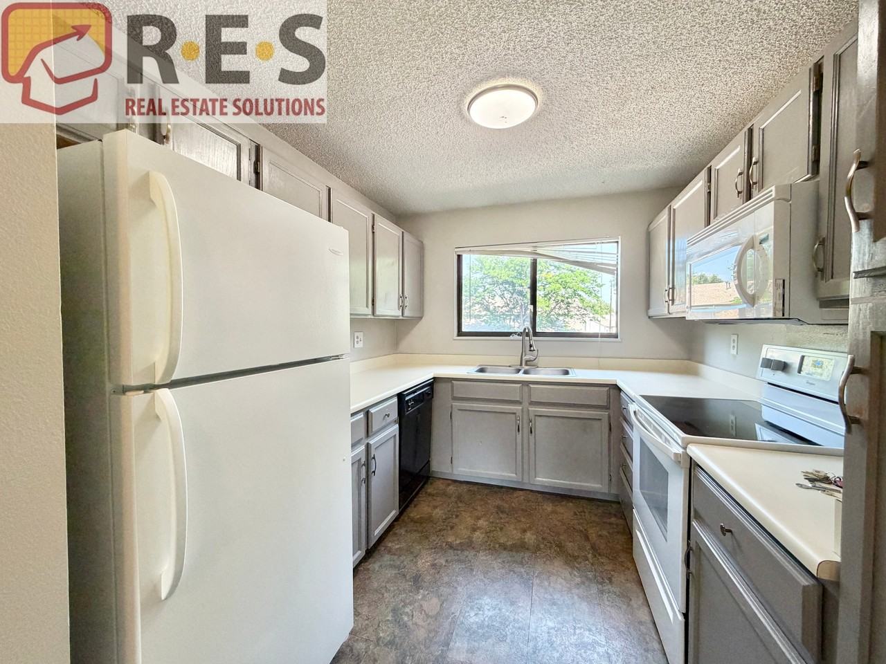 3606 S Depew St #201 - Photo 3 of 15