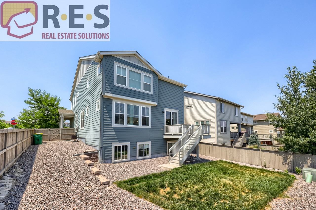 3260 Jonquil St - Photo 2 of 11