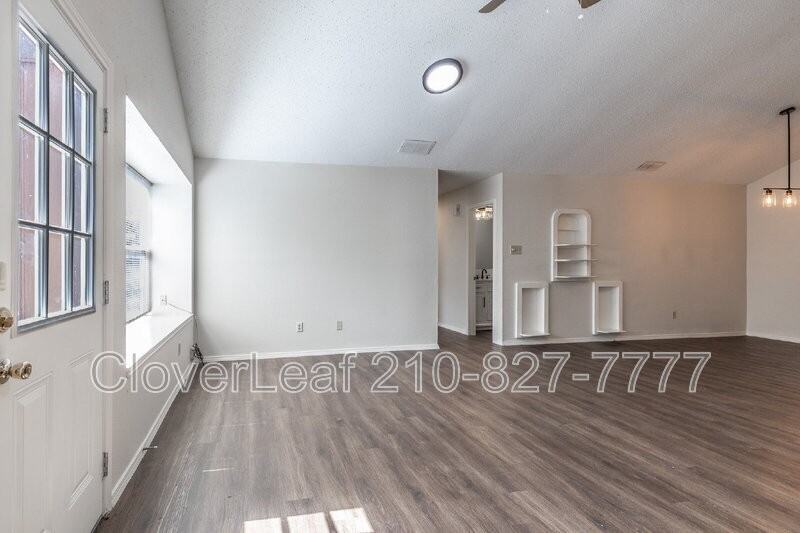 11322 Potter Vly - Photo 6 of 31
