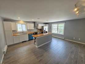 135 Putnam St - Photo 1 of 1