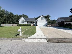 219 Woodland Dr - Photo 1 of 1