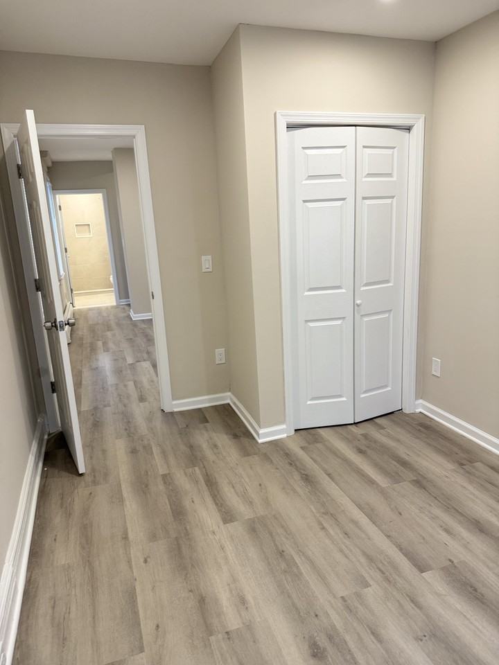 323 William St #1 - Photo 4 of 16