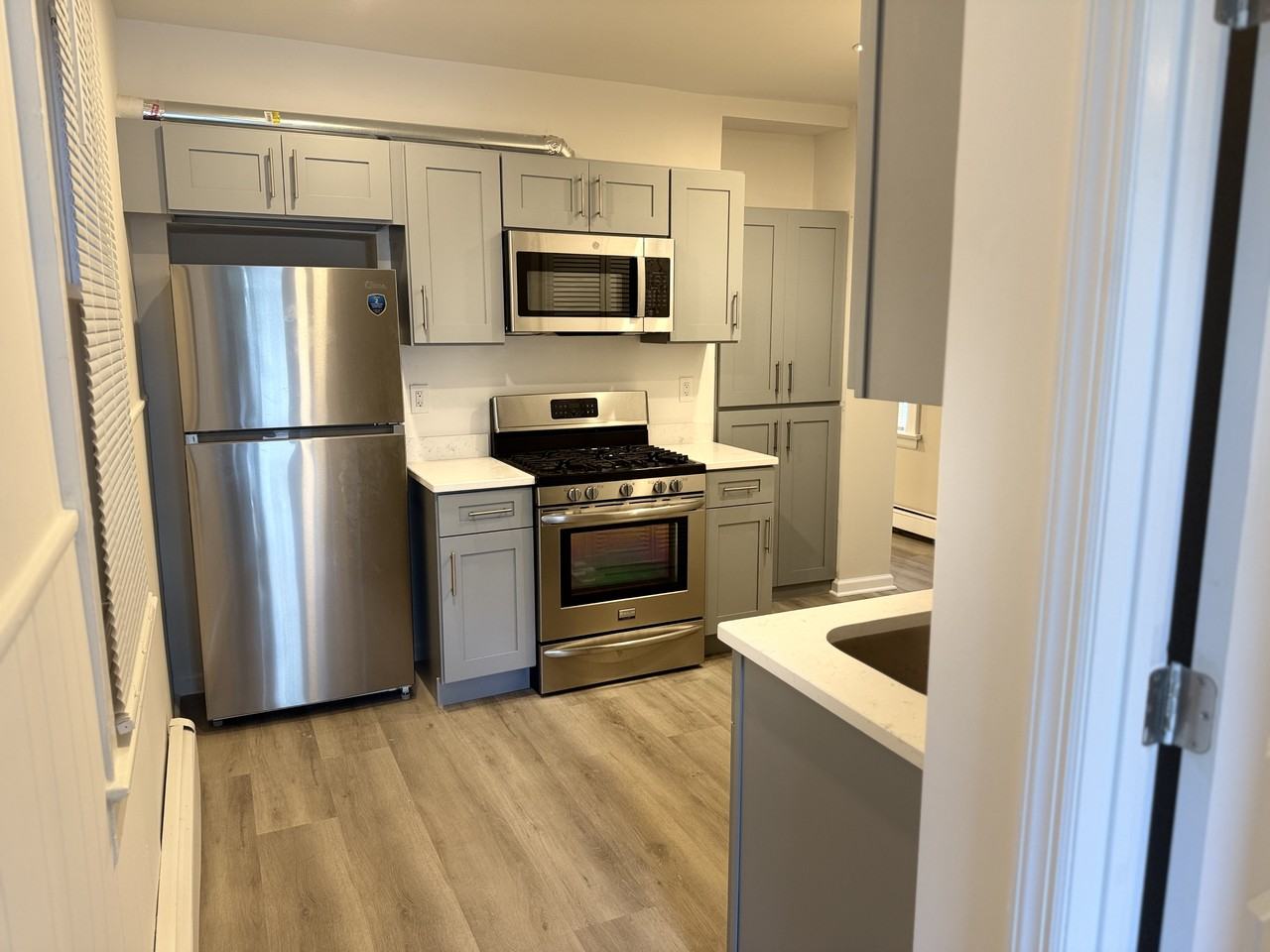 323 William St #1 - Photo 5 of 16