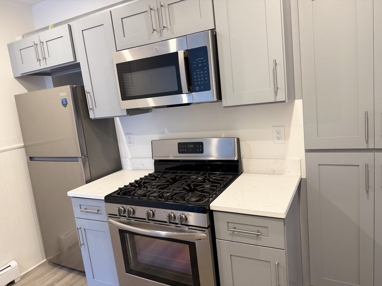 323 William St #1 - Photo 6 of 16