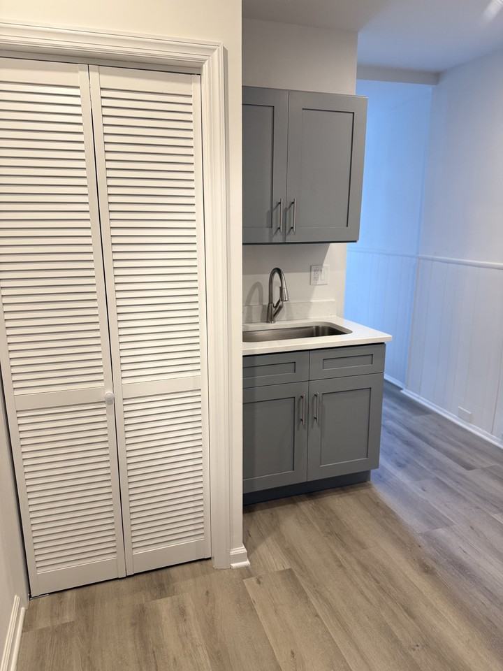 323 William St #1 - Photo 7 of 16