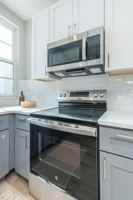 featured image of 3919 Ridge Ave #101