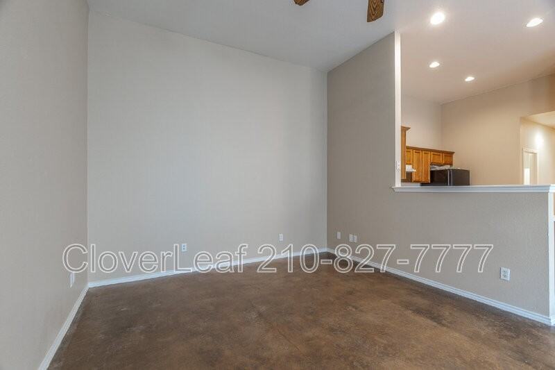 5718 Golf Hts #2 - Photo 4 of 20
