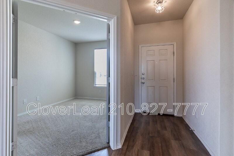 6823 Ashcat - Photo 7 of 38