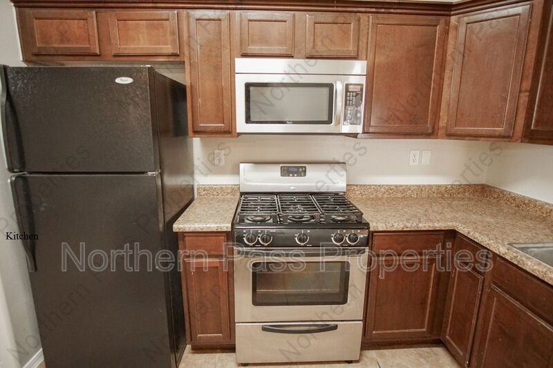 14308 Arabian Point Ave - Photo 4 of 21