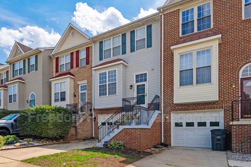 15305 Brazil Cir - Photo 3 of 50