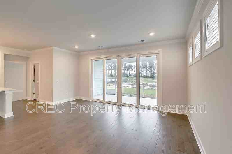 166 Whaler Ave - Photo 7 of 36