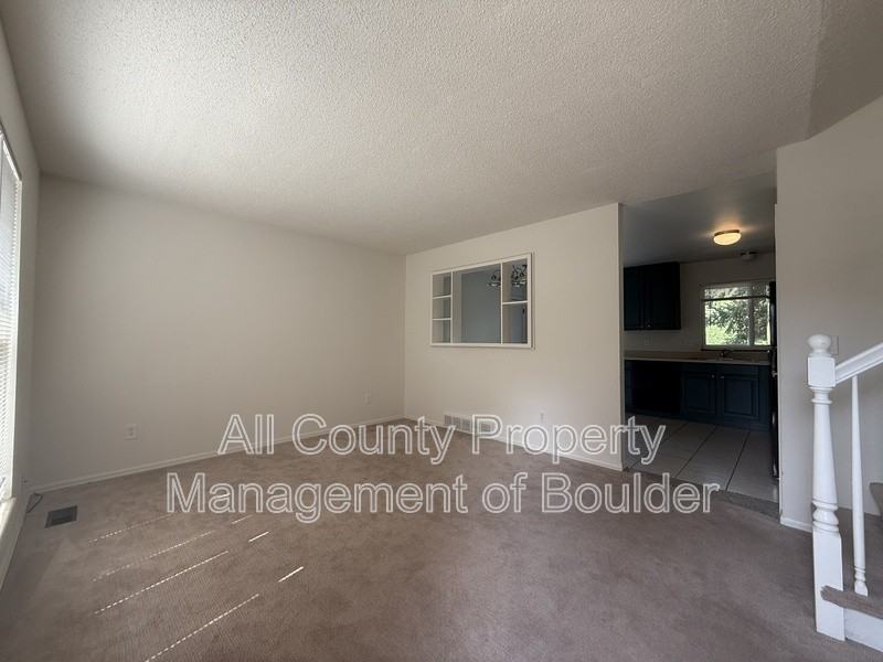 1520 Taft Ct - Photo 2 of 27