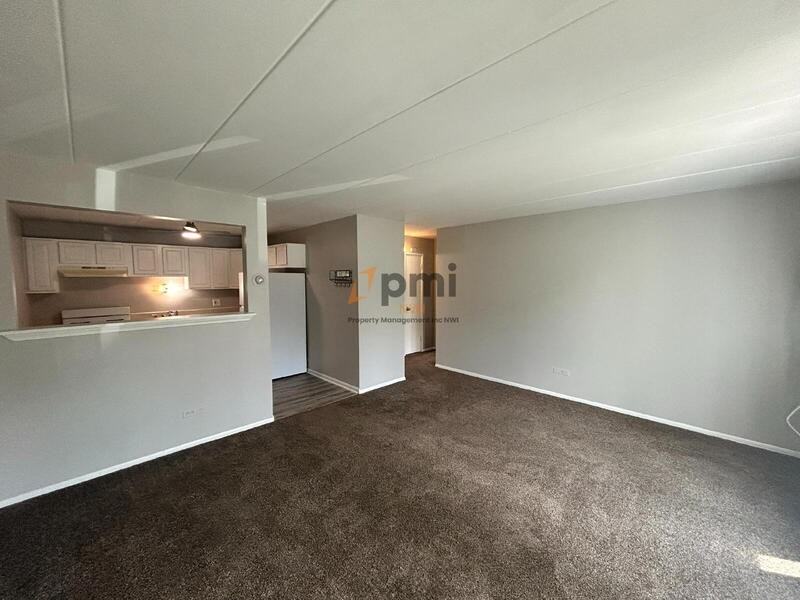 105 Harrington Ave #9 - Photo 3 of 10